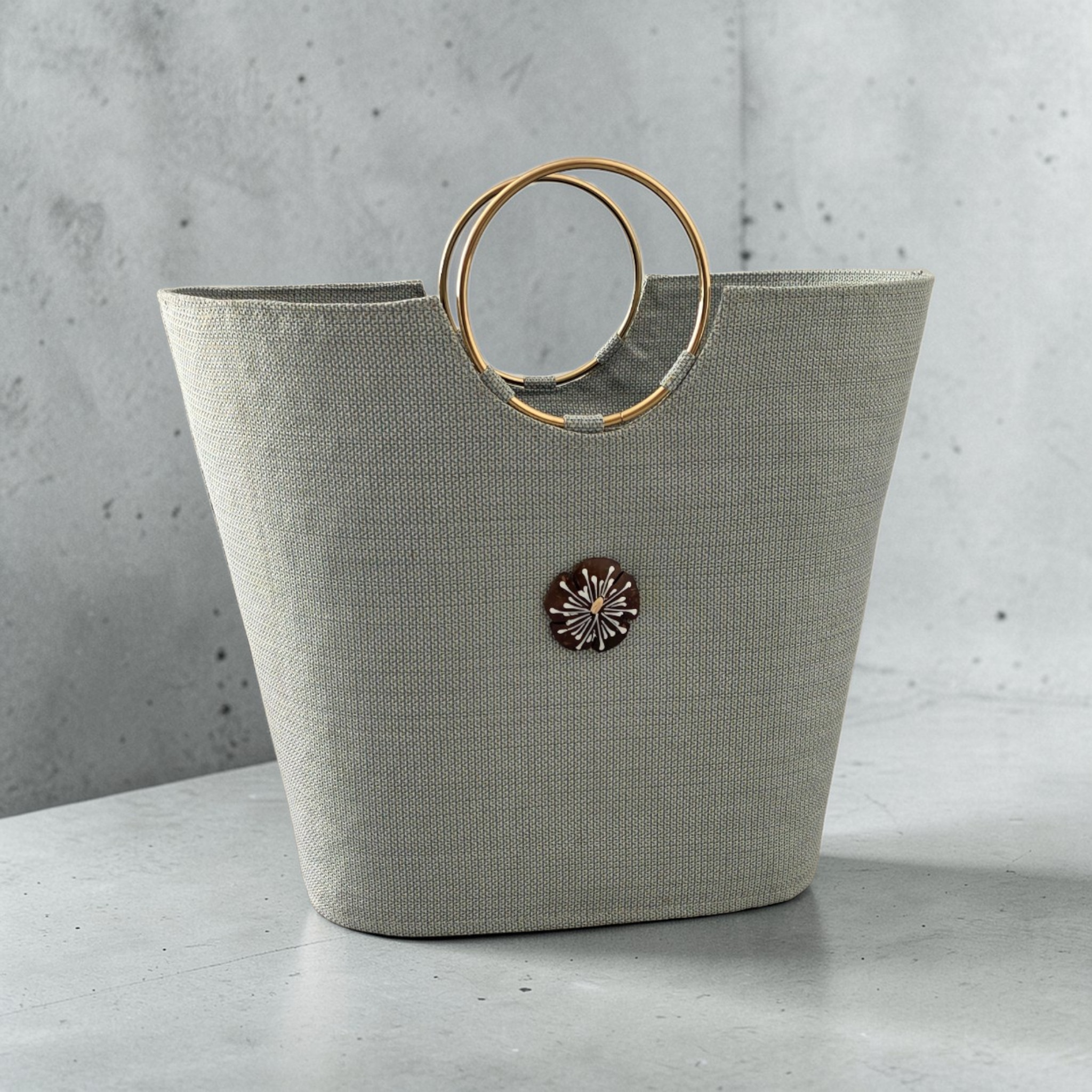 Panier avec poignée doré